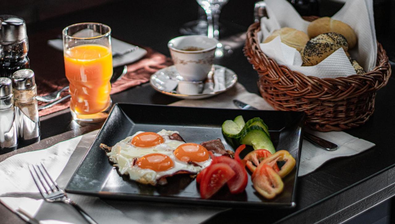 Fakapu Pince Es Panzio Bed & Breakfast โทไก ภายนอก รูปภาพ